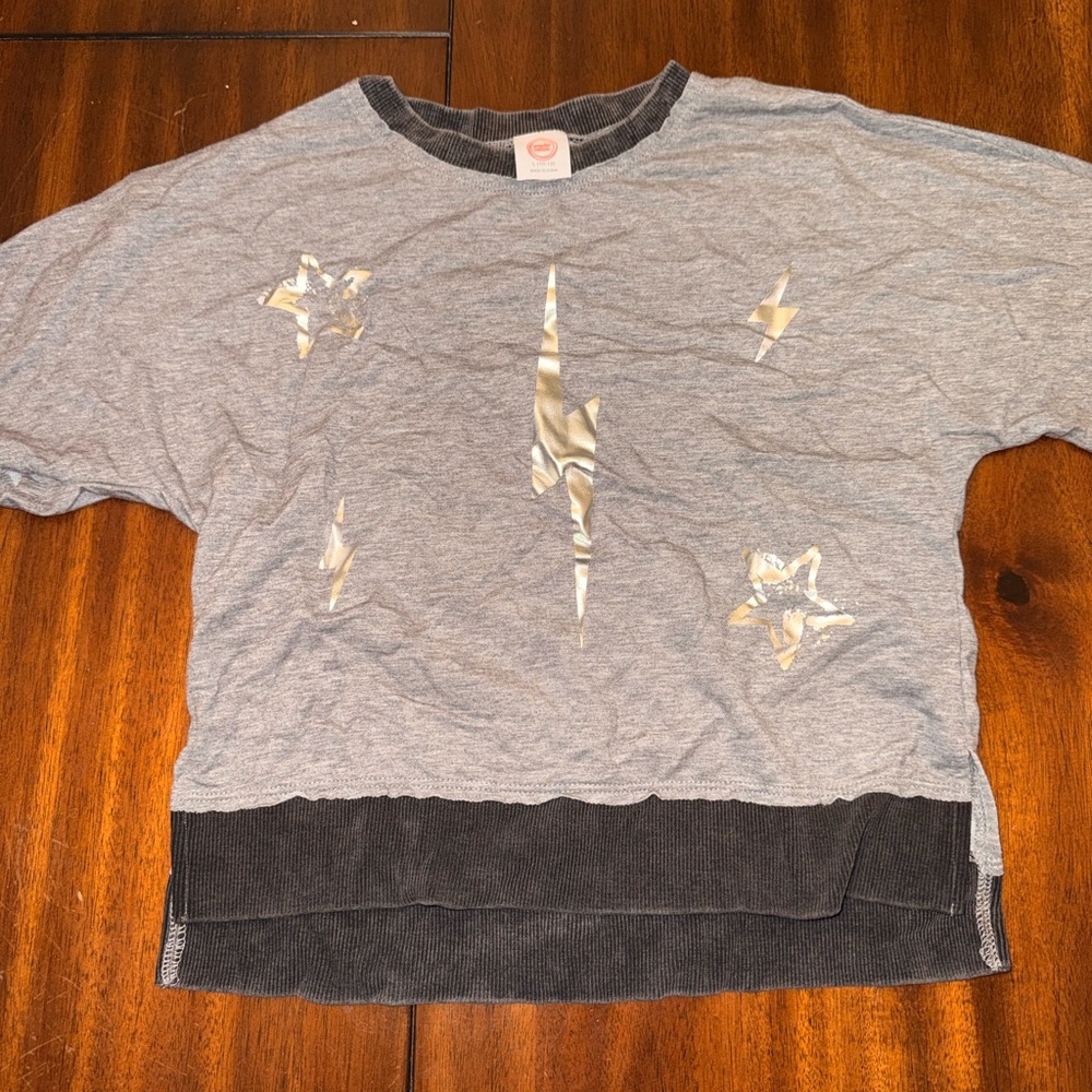 Wonder Nation Gray Tee with Silver Accents